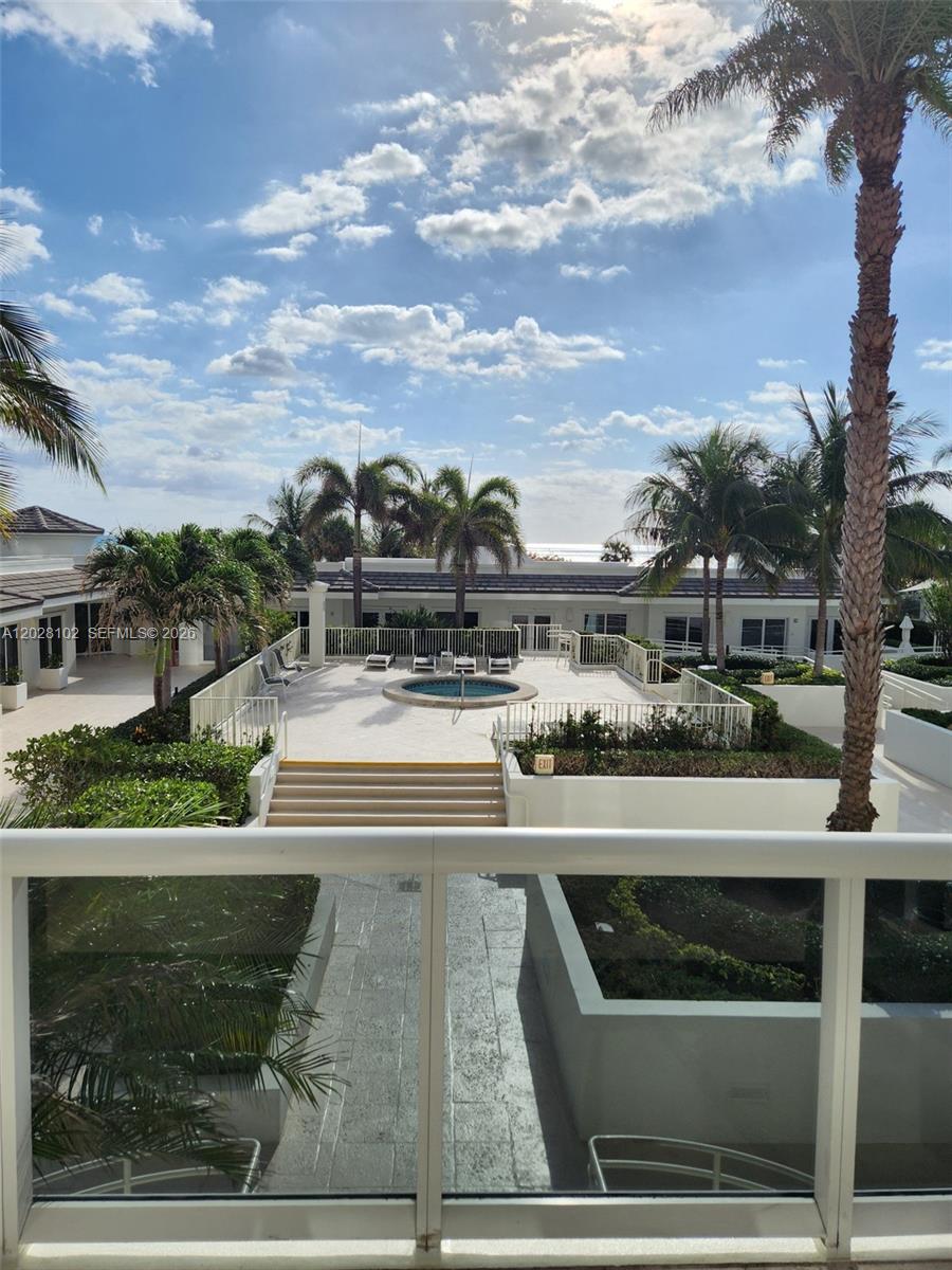4779 Collins Ave #3504 Miami Beach, FL 33140