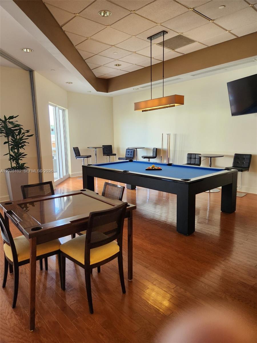 4779 Collins Ave #3504 Miami Beach, FL 33140