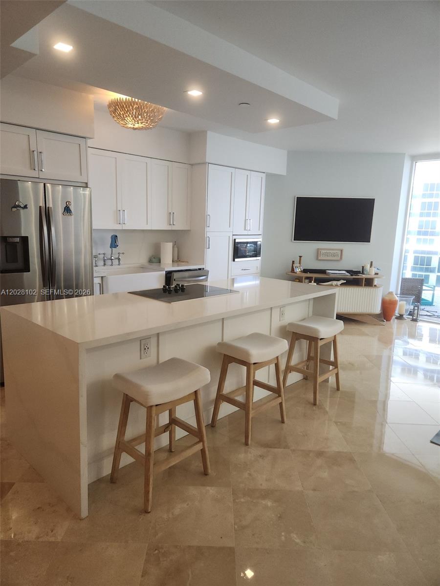 4779 Collins Ave #3504 Miami Beach, FL 33140