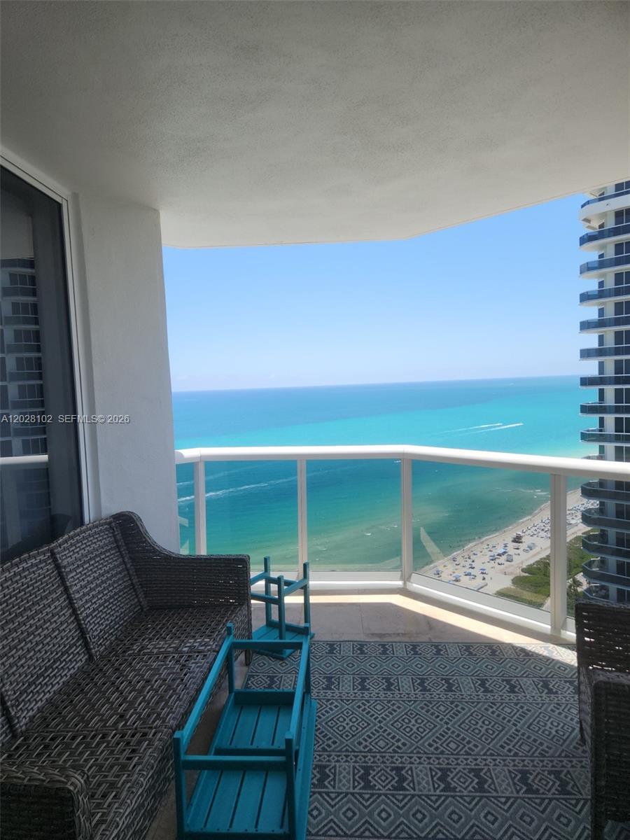4779 Collins Ave #3504 Miami Beach, FL 33140