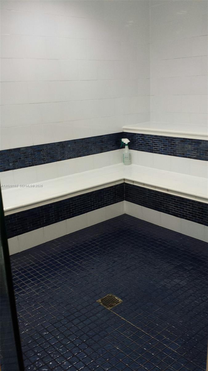 image Blue Diamond81