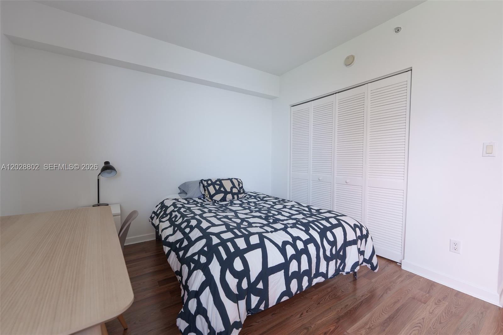 325 S Biscayne Blvd #821 Miami, FL 33131