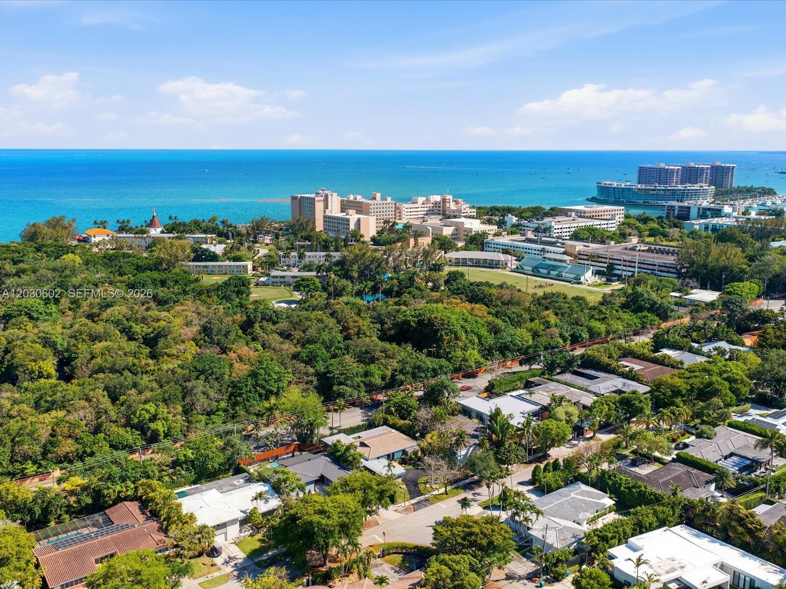 291 E Shore Dr E Miami, FL 33133