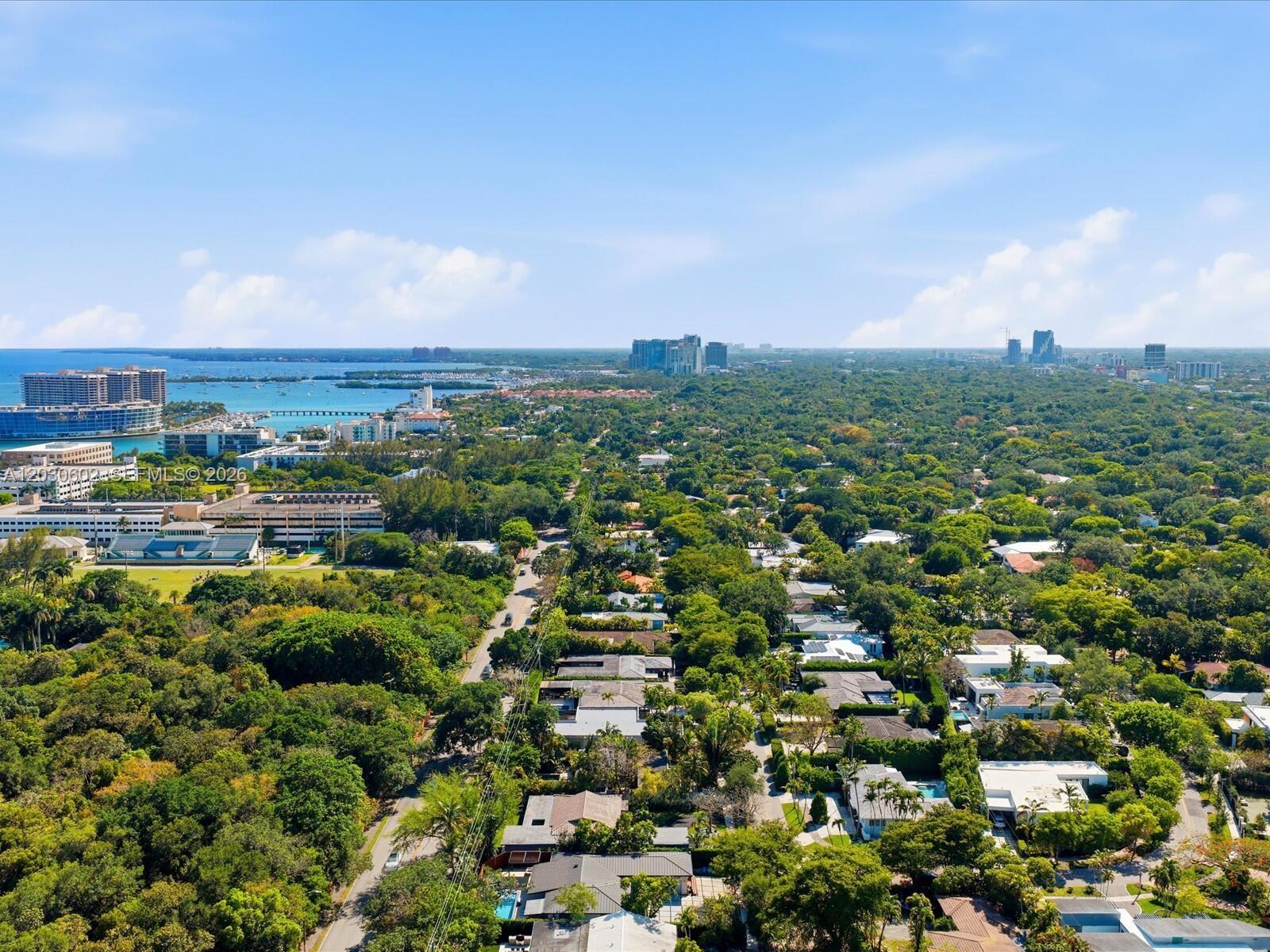 291 E Shore Dr E Miami, FL 33133