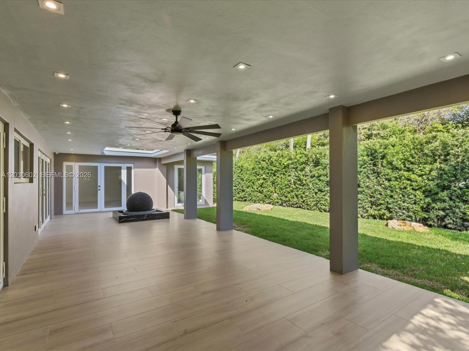 291 E Shore Dr E Miami, FL 33133