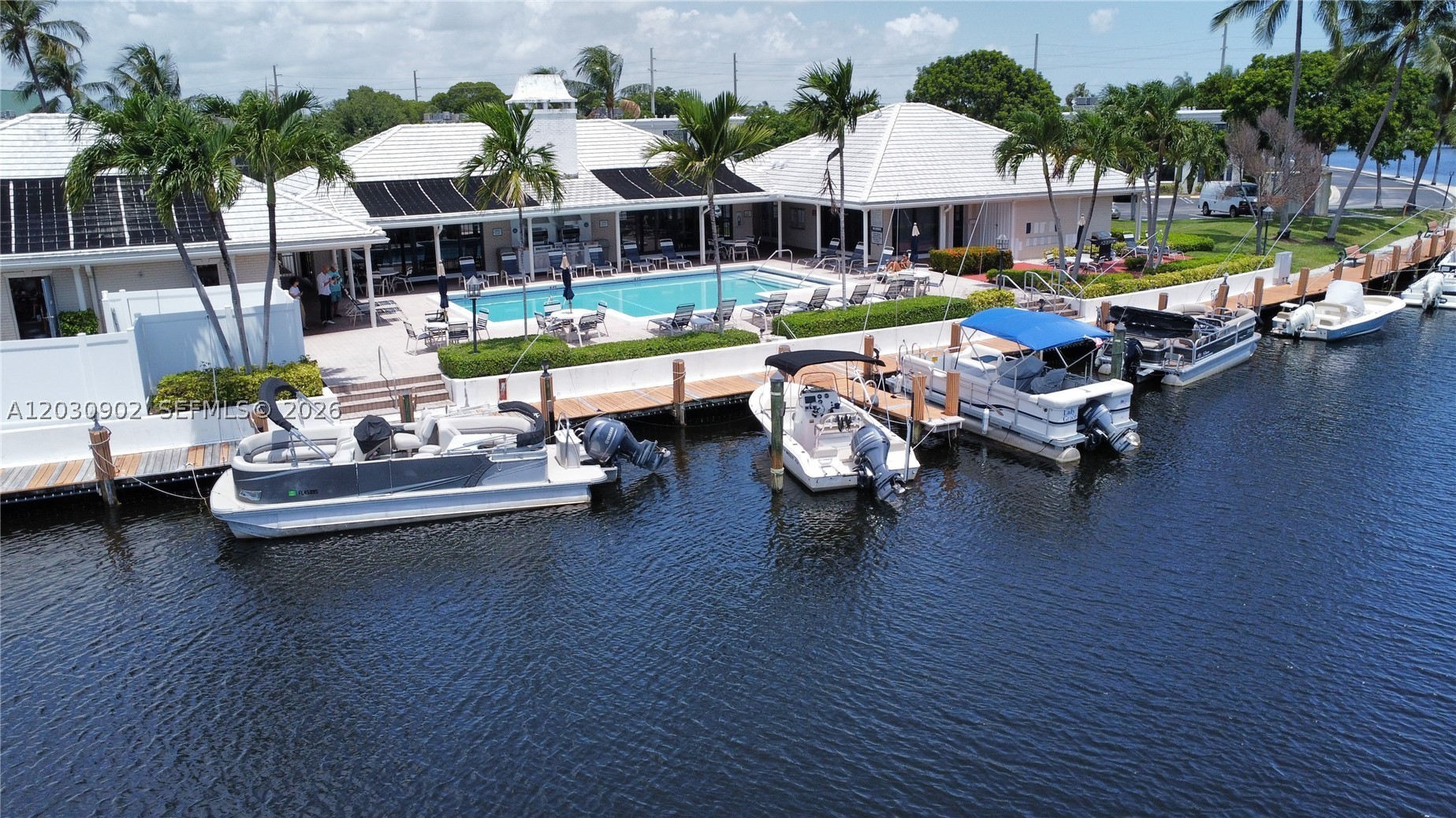 160 Cypress Clb Dr #608