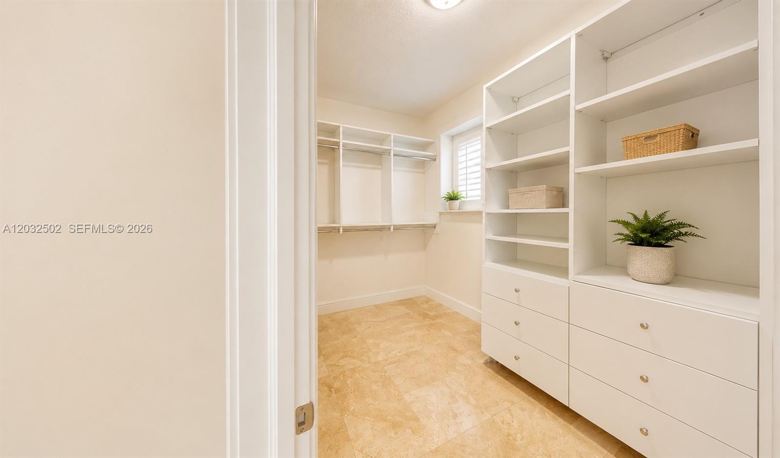 5751 SW 59th #5751 South Miami, FL 33143