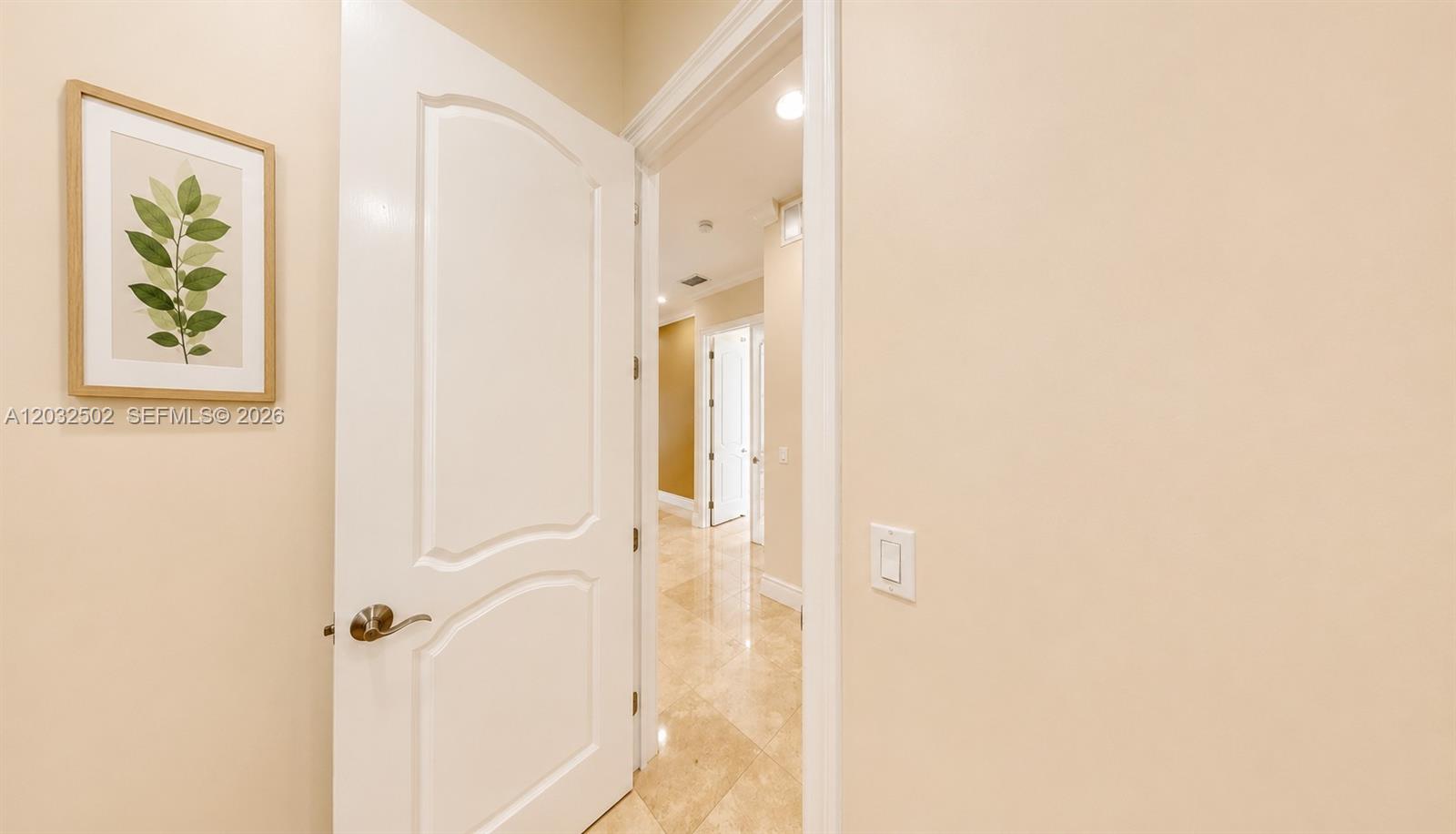 5751 SW 59th #5751 South Miami, FL 33143
