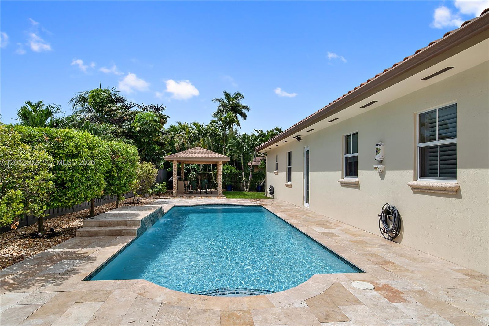 5751 SW 59th #5751 South Miami, FL 33143