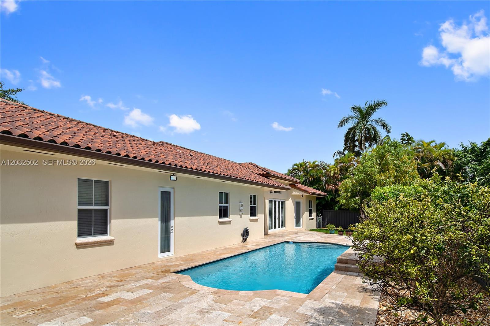 5751 SW 59th #5751 South Miami, FL 33143