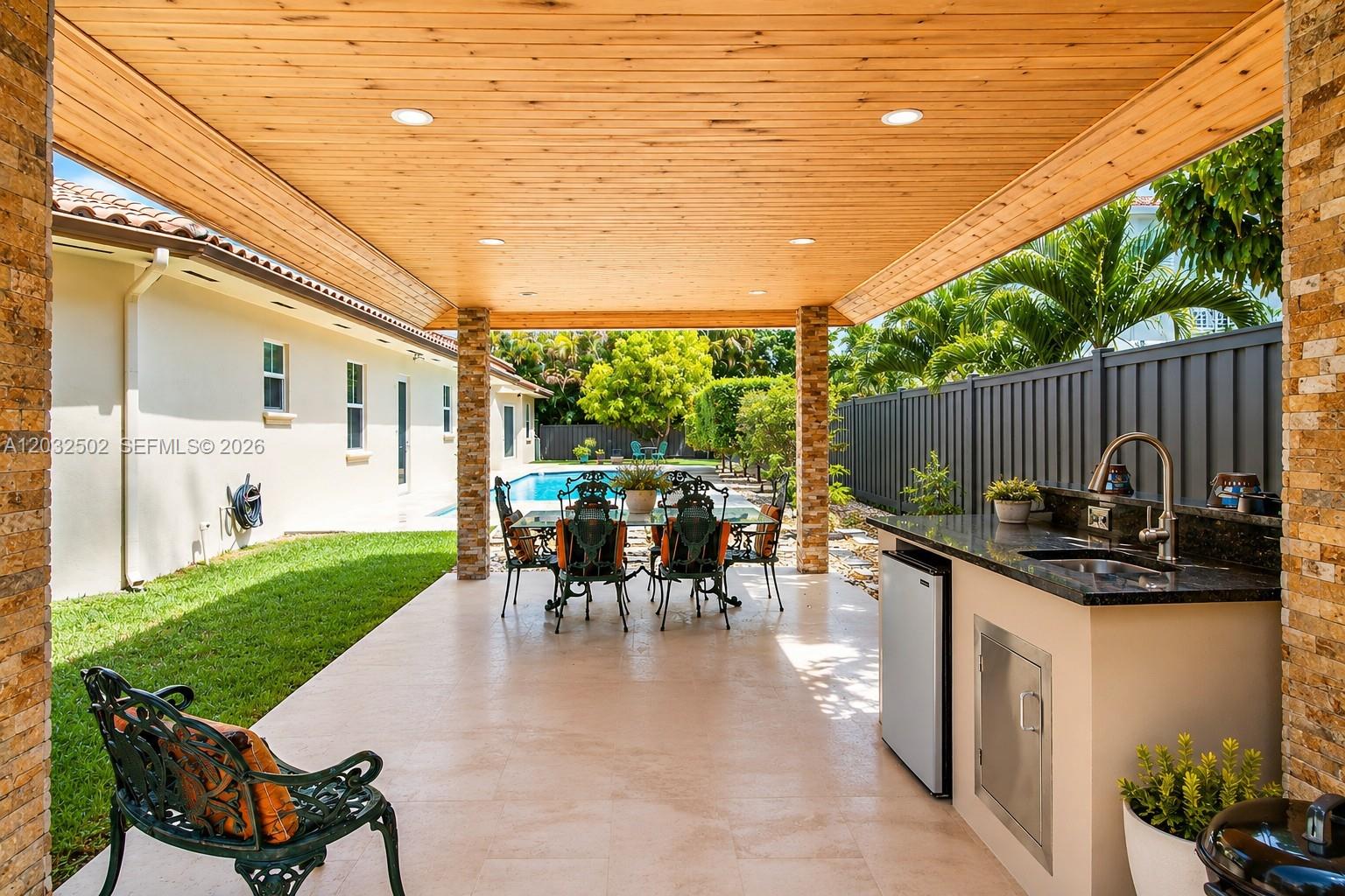 5751 SW 59th #5751 South Miami, FL 33143