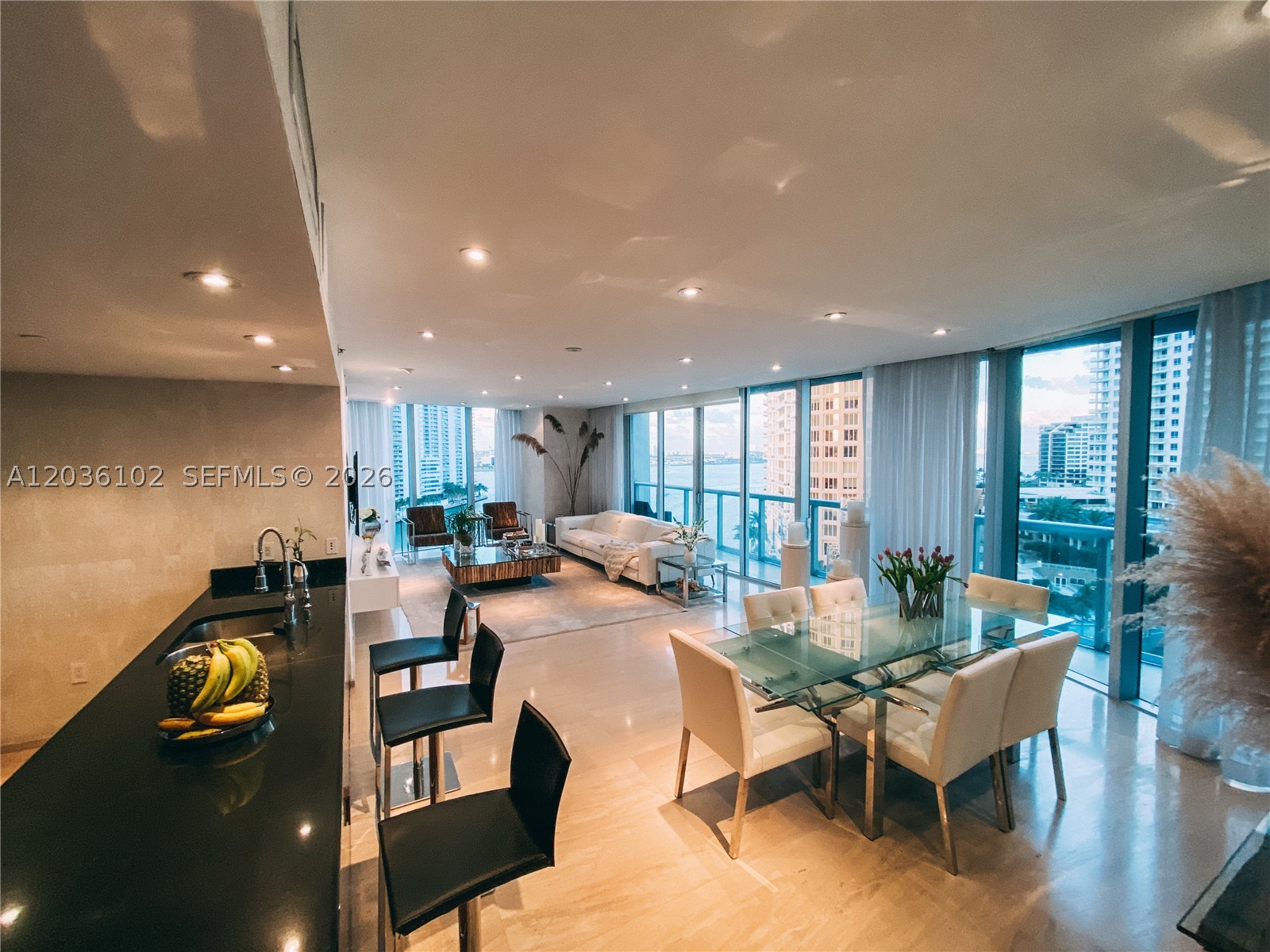image Icon Brickell I2