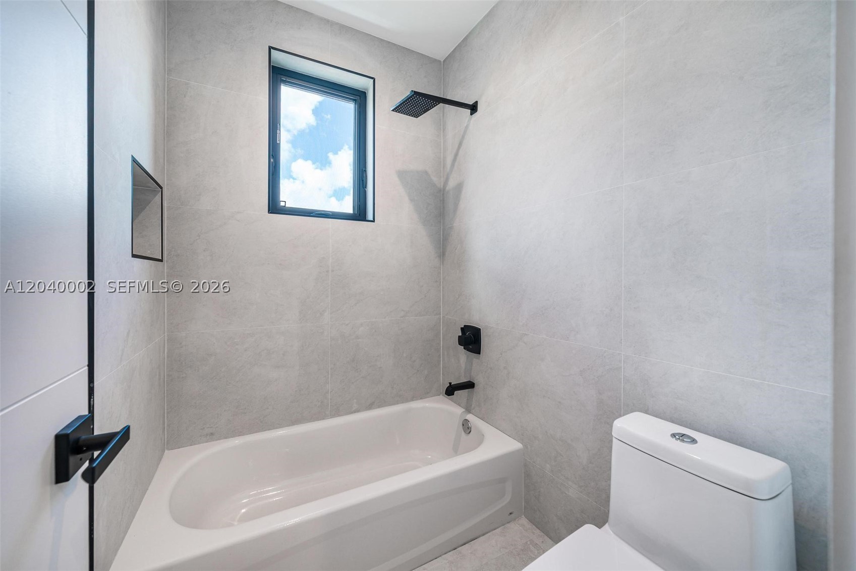 2939 SW 21st St Miami, FL 33145