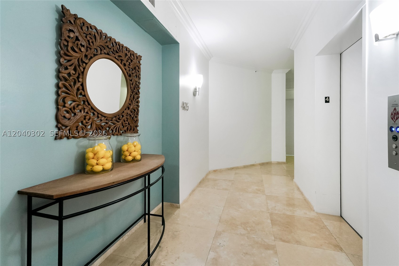 300 S Pointe Dr #405