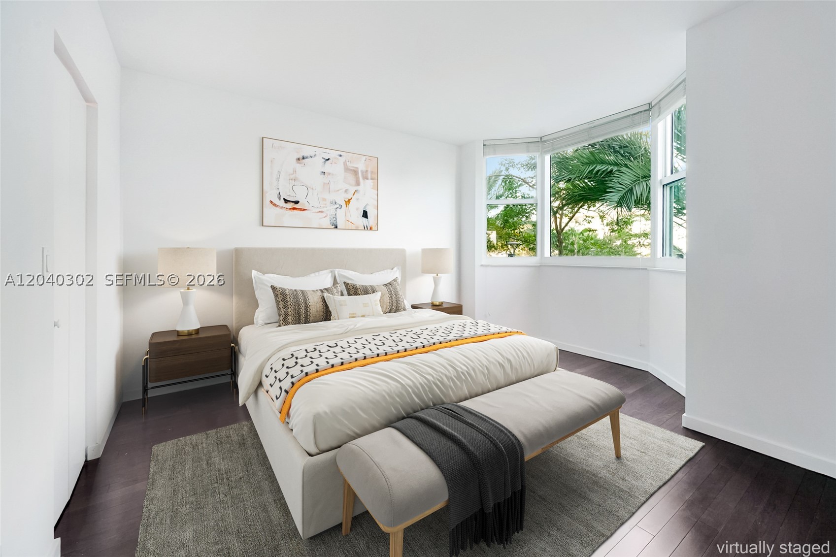 300 S Pointe Dr #405 Miami Beach, FL 33139