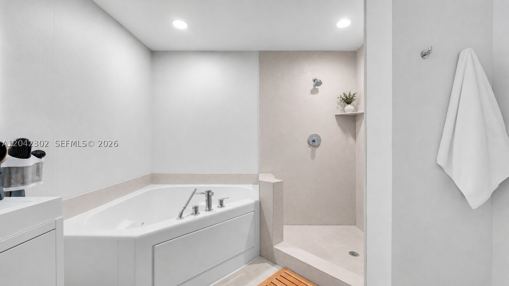 image Uptown Marina Lofts15