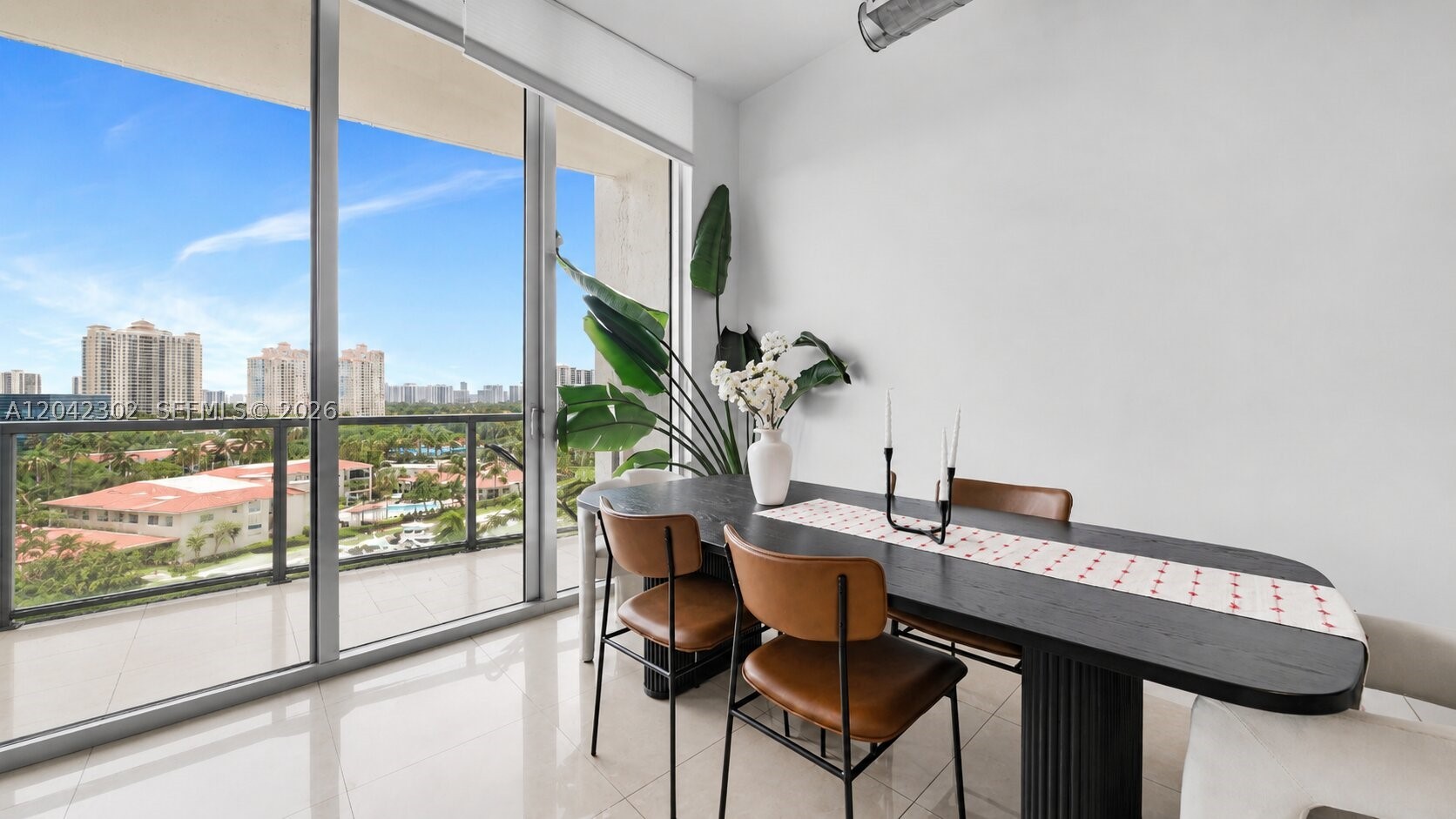 image Uptown Marina Lofts8