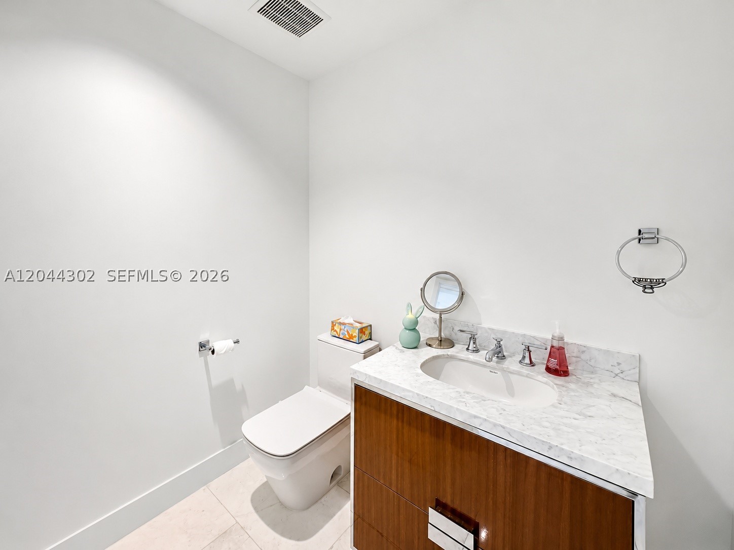 15701 Collins Ave #1703 Sunny Isles Beach, FL 33160