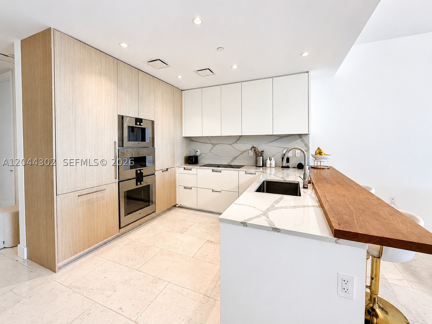15701 Collins Ave #1703 Sunny Isles Beach, FL 33160