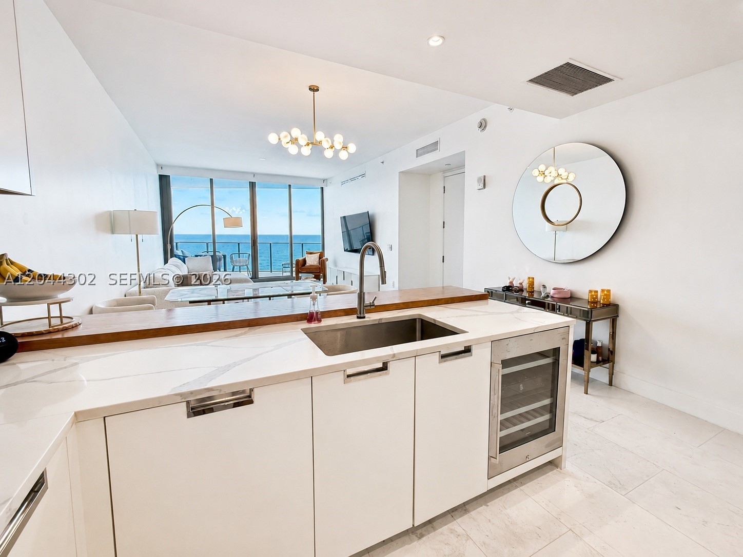 15701 Collins Ave #1703 Sunny Isles Beach, FL 33160