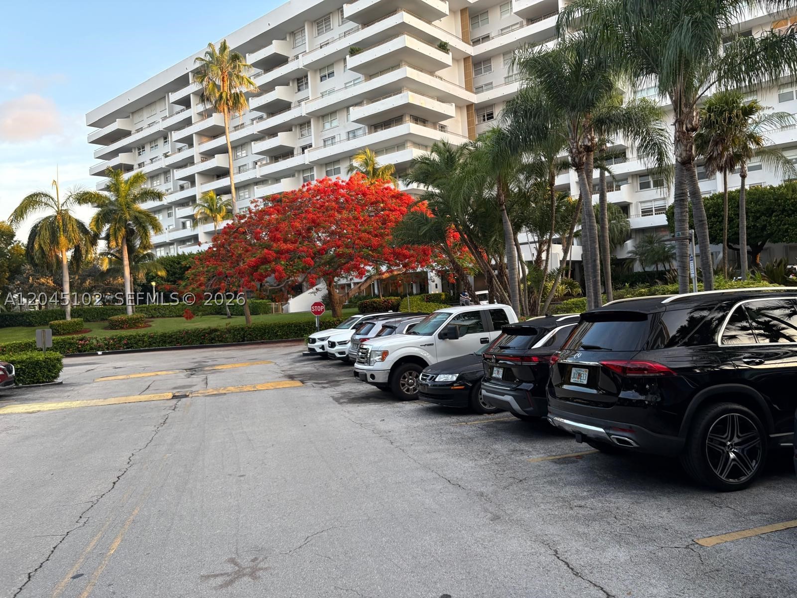 199 Ocean Ln Dr #113
