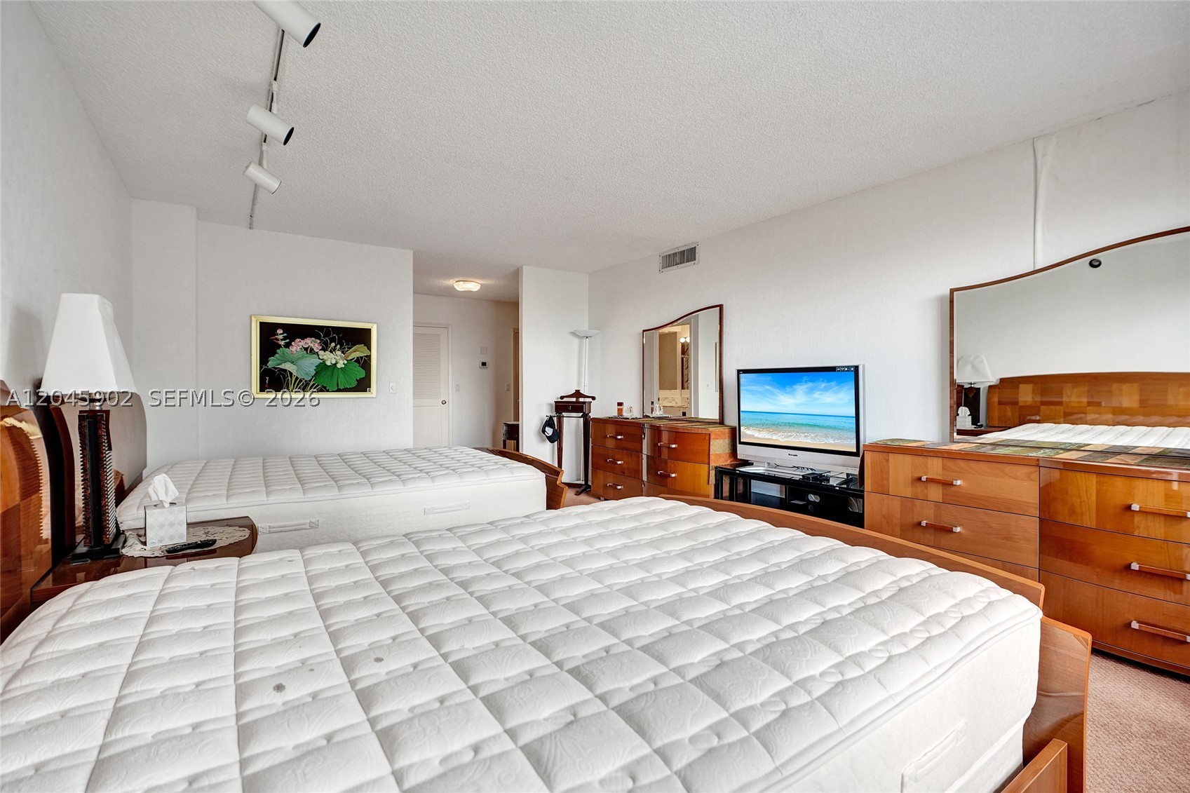 9801 Collins Ave #8S Bal Harbour, FL 33154