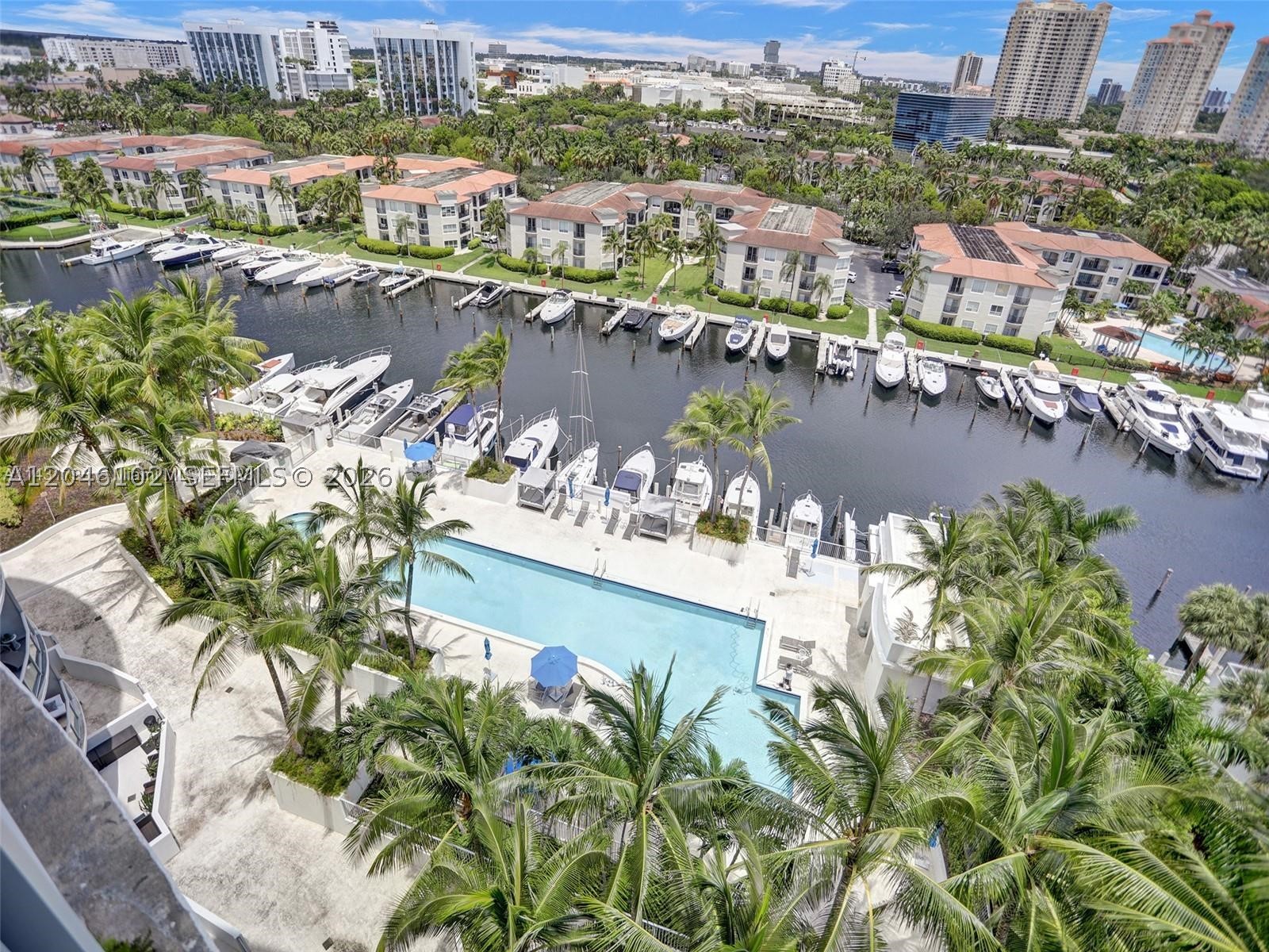 image Uptown Marina Lofts0