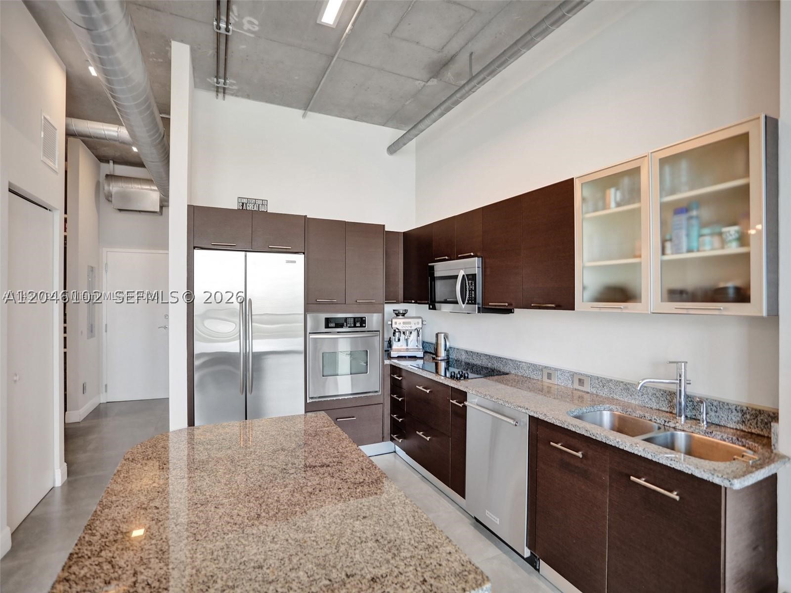 image Uptown Marina Lofts10