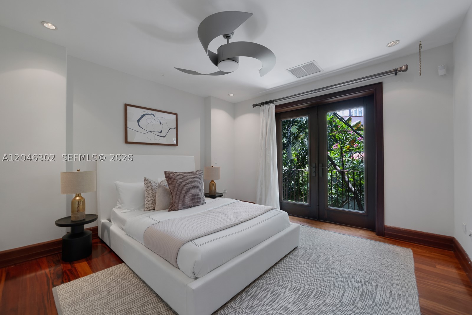 16 Palm Ave Miami Beach, FL 33139