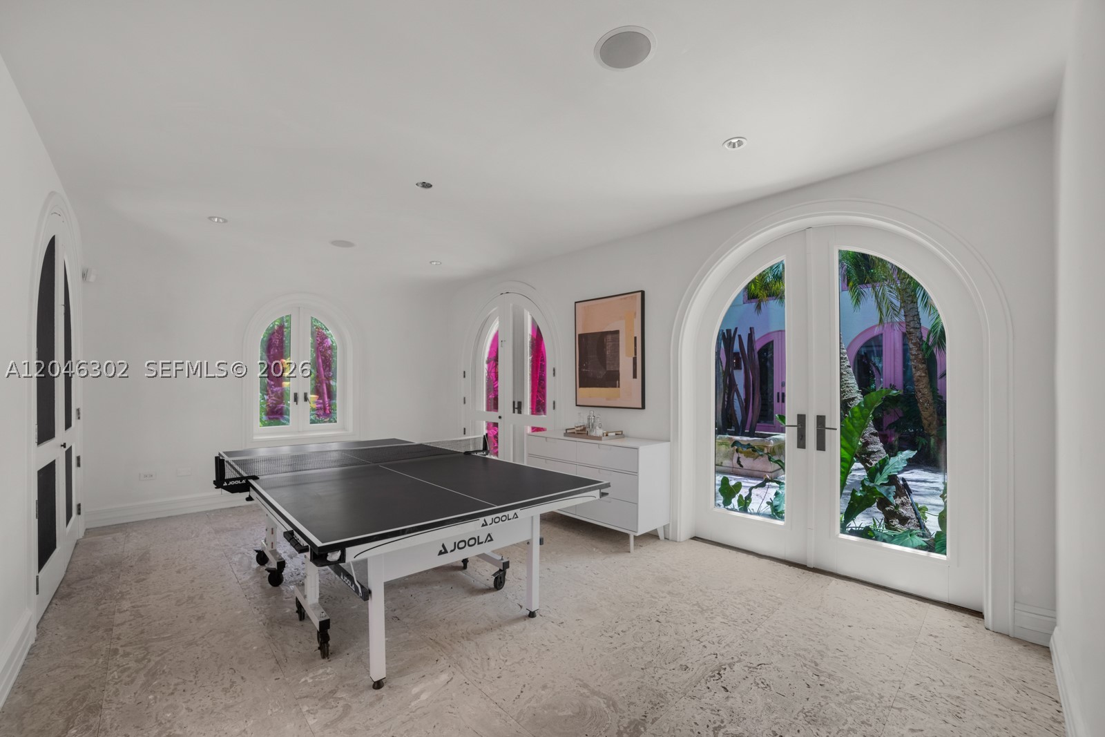 16 Palm Ave Miami Beach, FL 33139