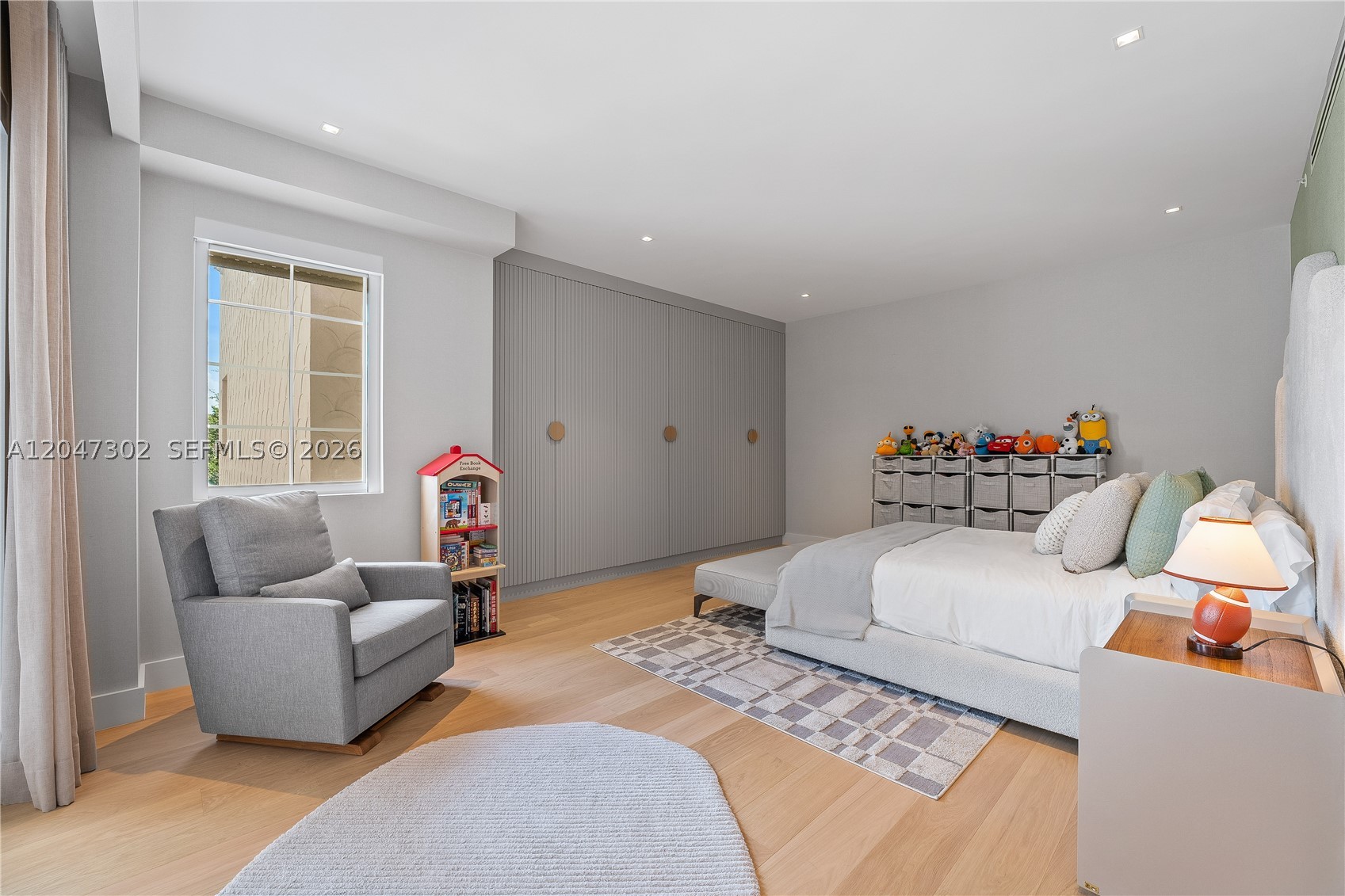 5242 Fisher Is Dr #5242 Miami Beach, FL 33109
