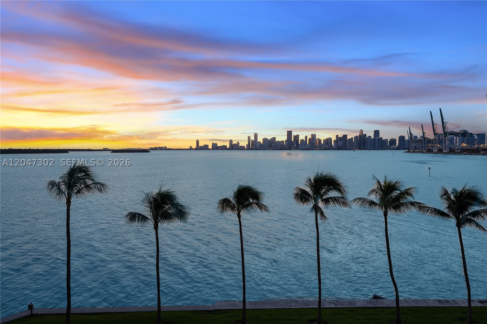 5242 Fisher Is Dr #5242 Miami Beach, FL 33109
