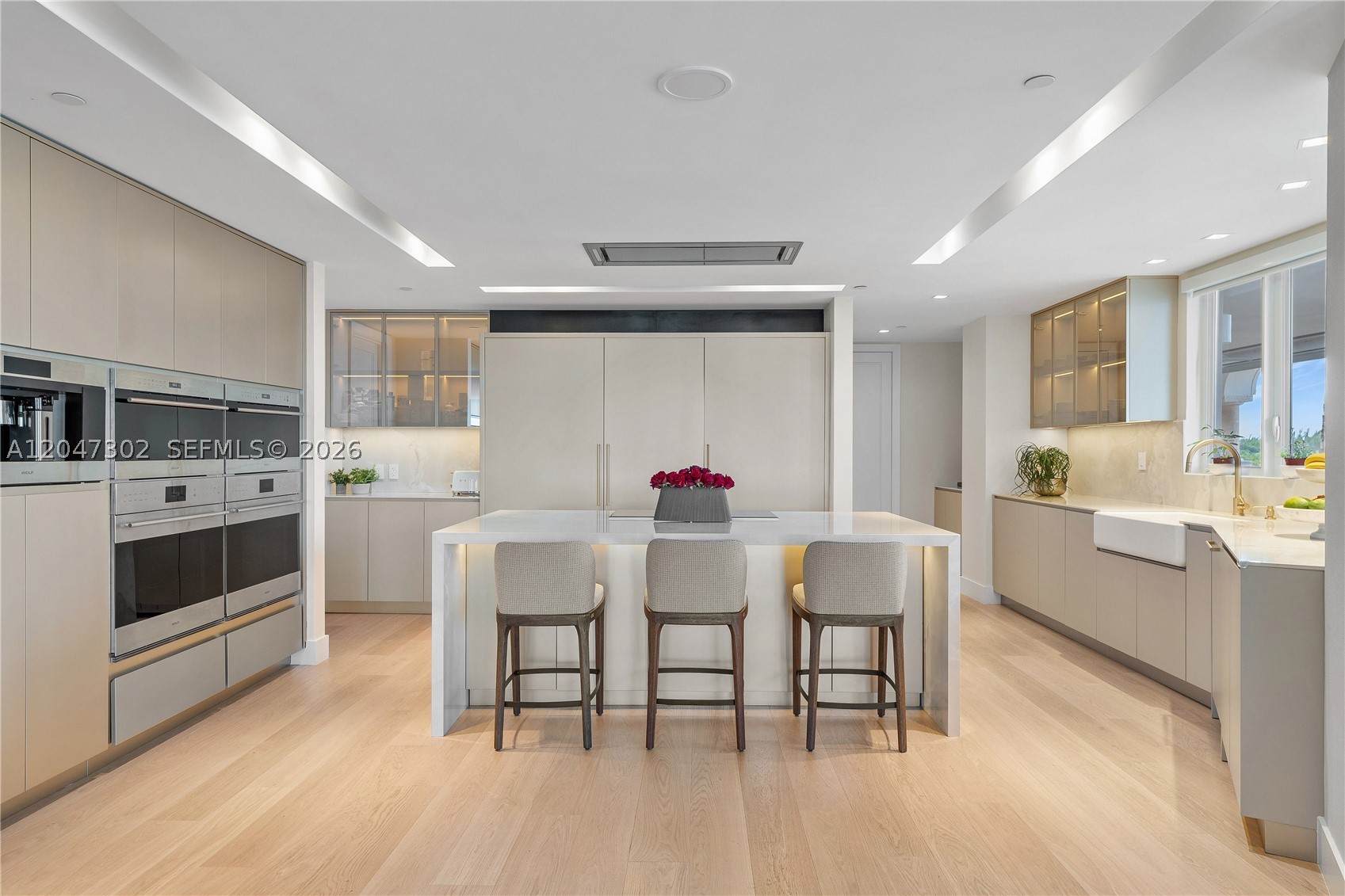 5242 Fisher Is Dr #5242 Miami Beach, FL 33109