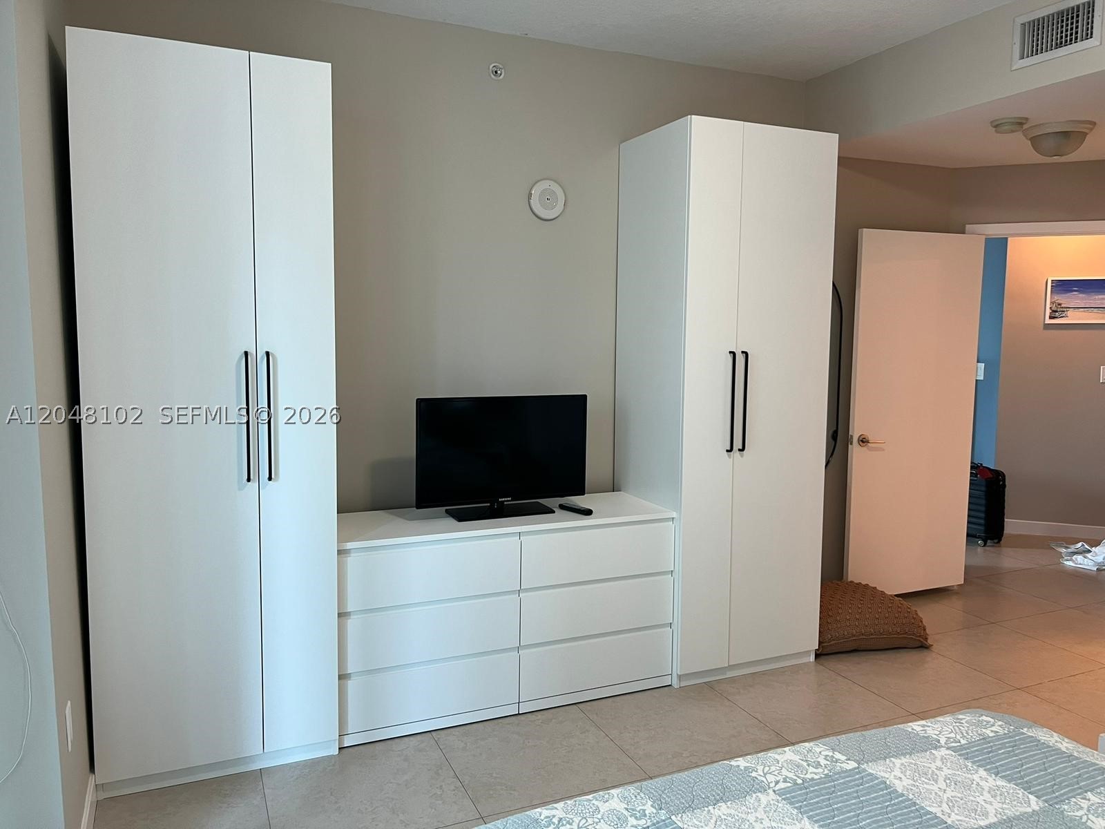 image Axis on Brickell North20