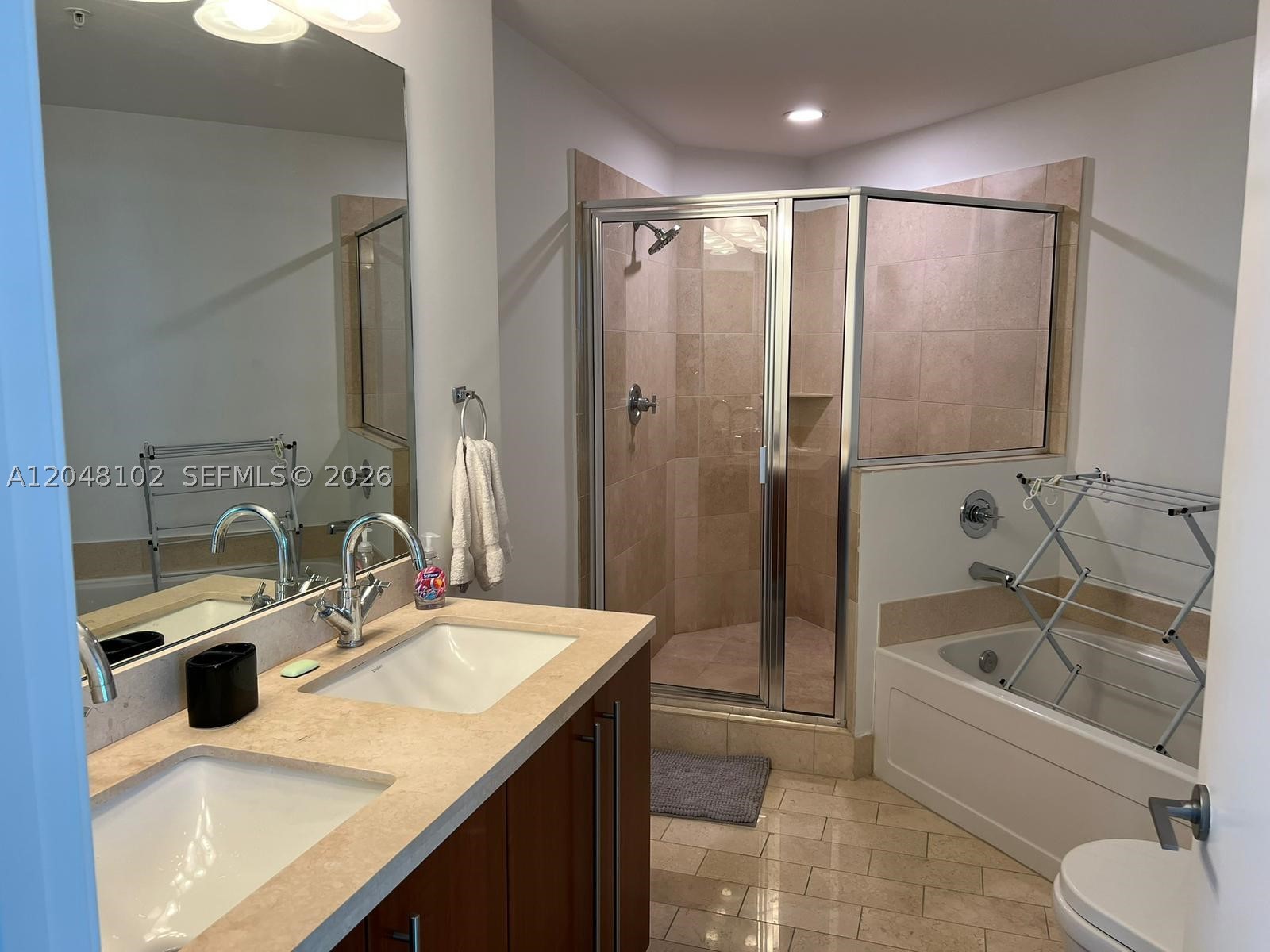 image Axis on Brickell North21