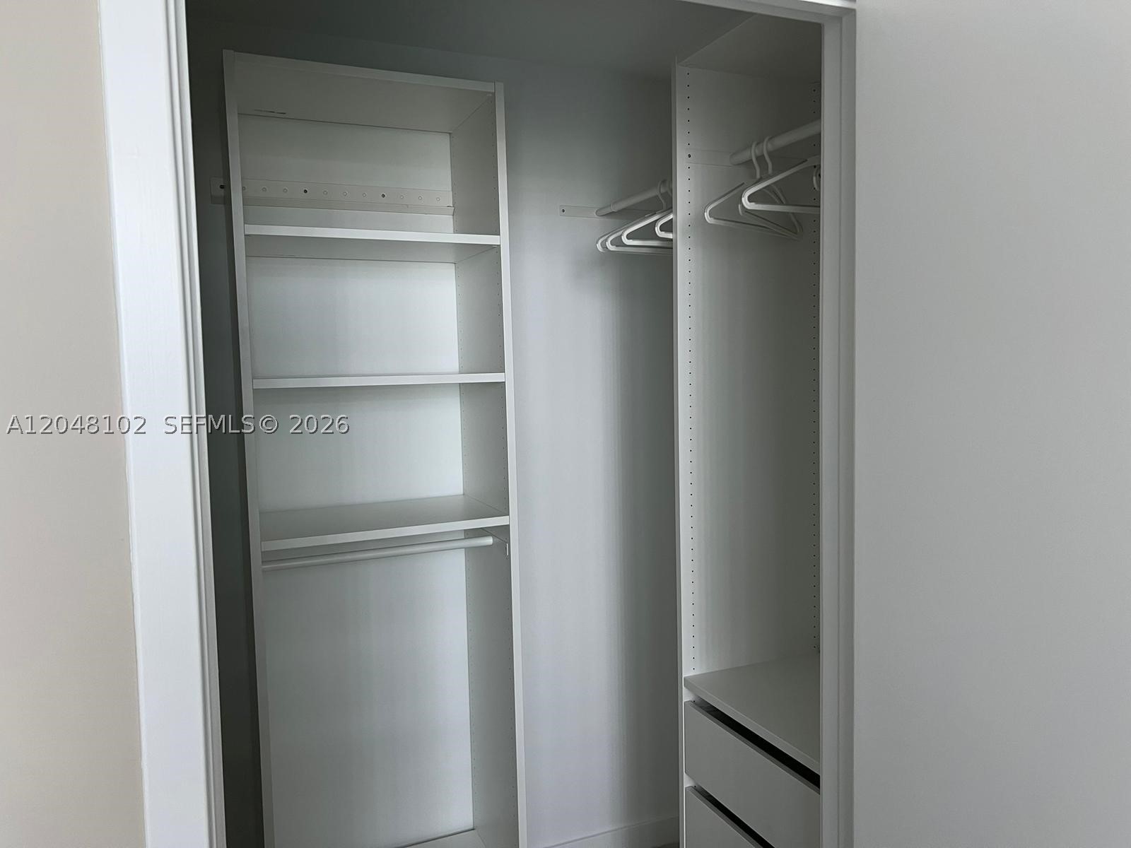 image Axis on Brickell North22