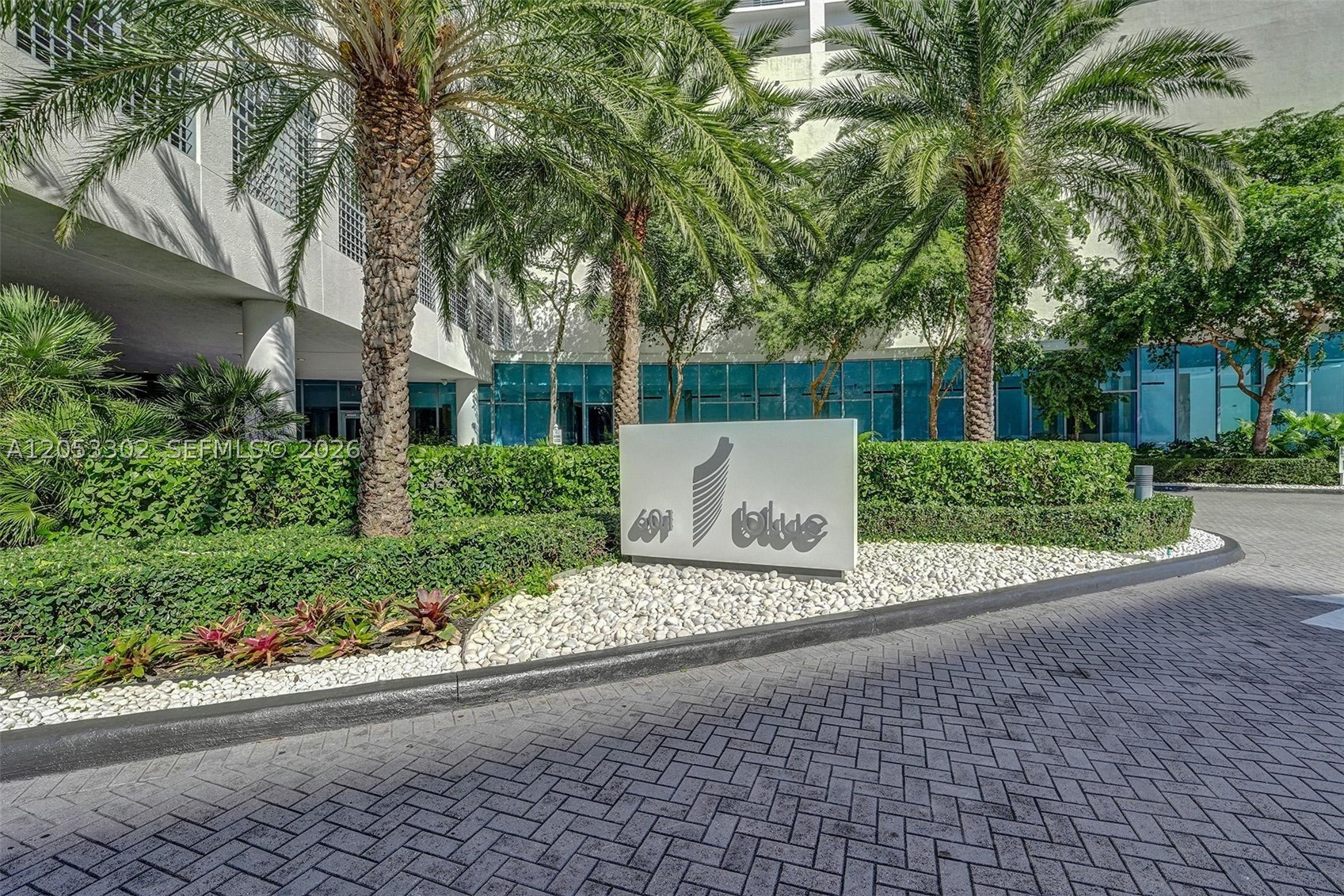 image Blue on the Bay34
