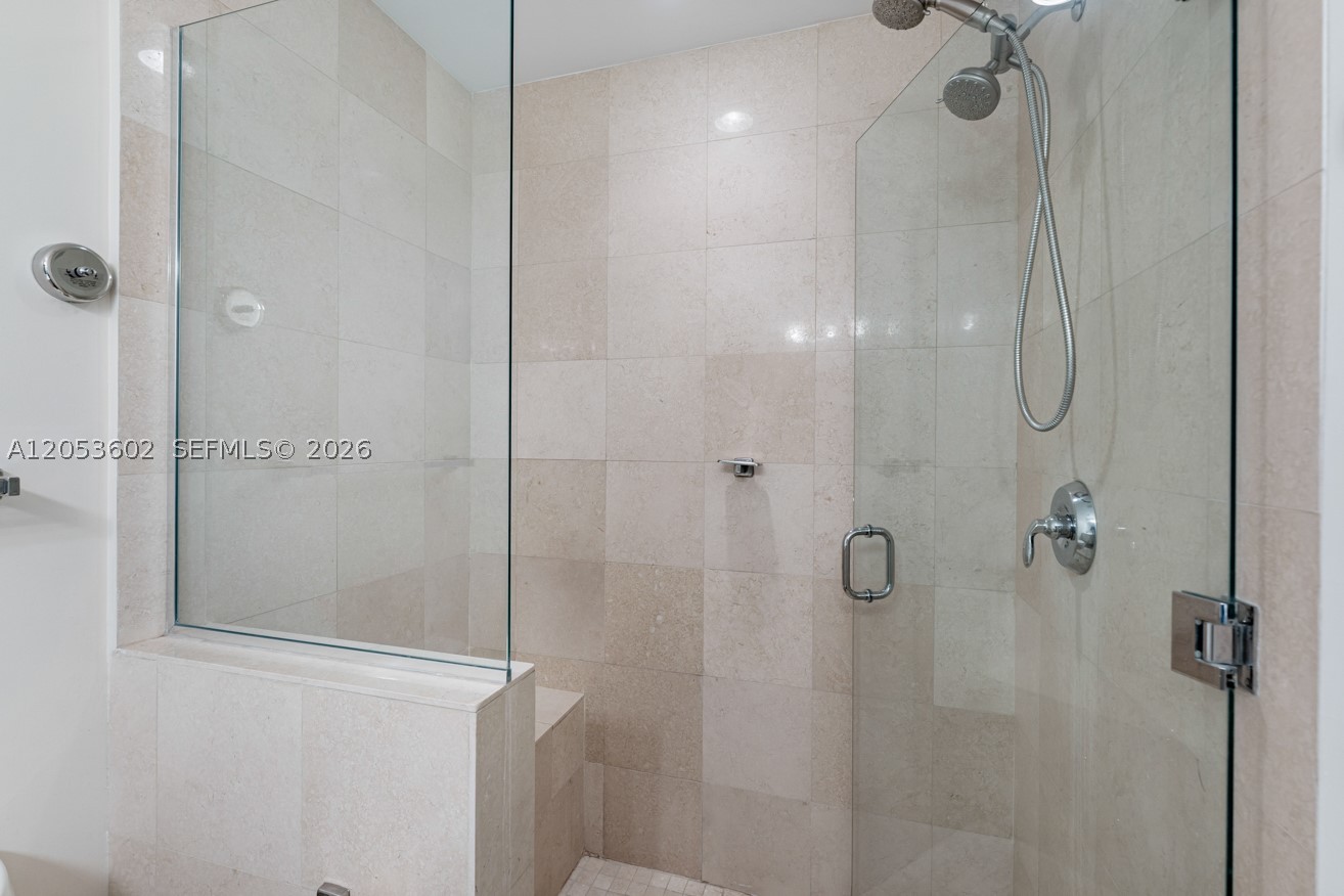 image 1060 Brickell - 106016