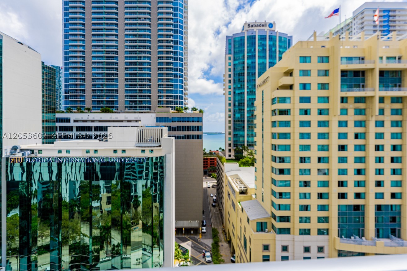 image 1060 Brickell - 106035