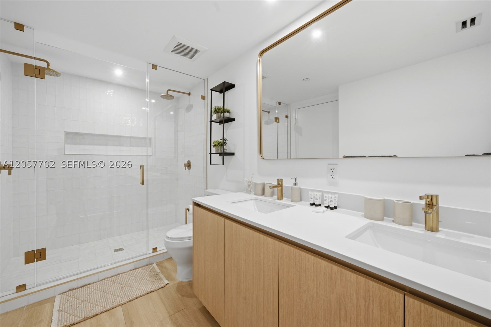 image The Standard Residences Midtown Miami14