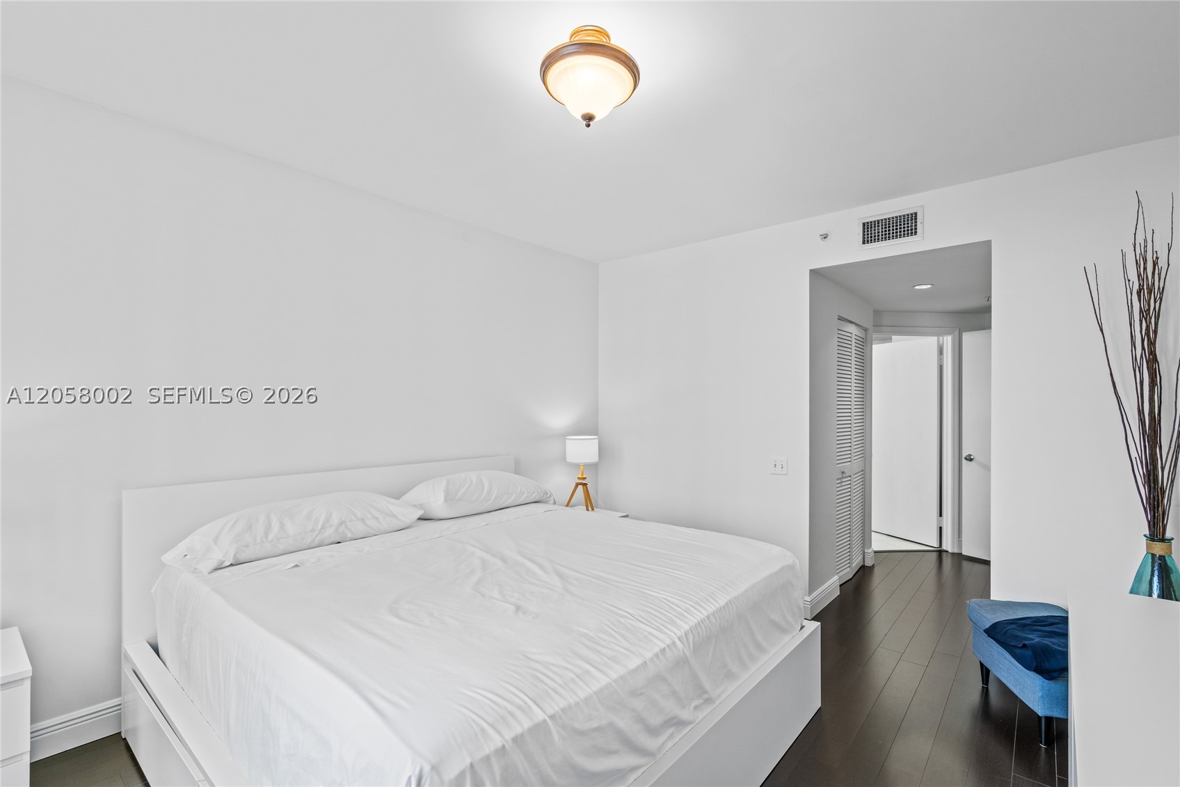 image Courvoisier Courts33