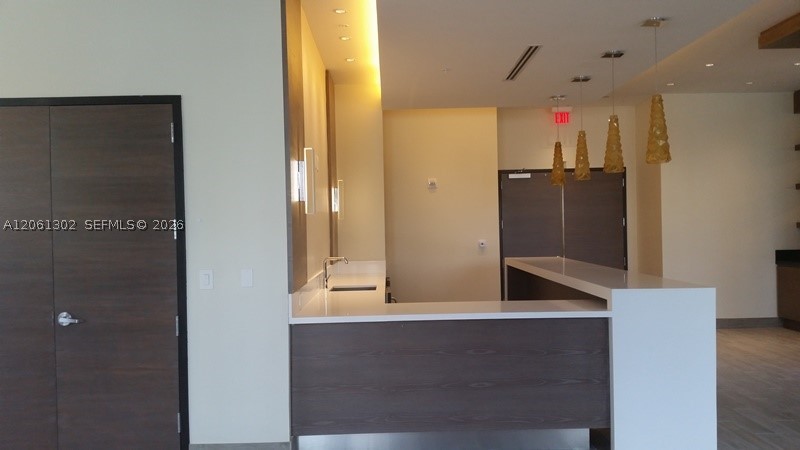 image Nine at Mary Brickell Village21