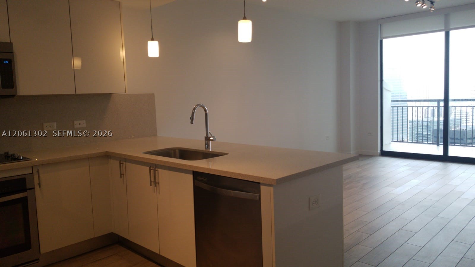 image Nine at Mary Brickell Village8