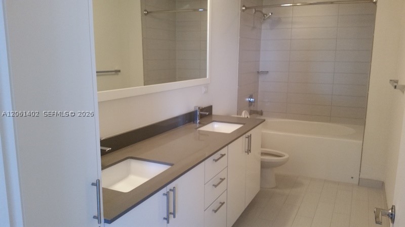 image Nine at Mary Brickell Village14