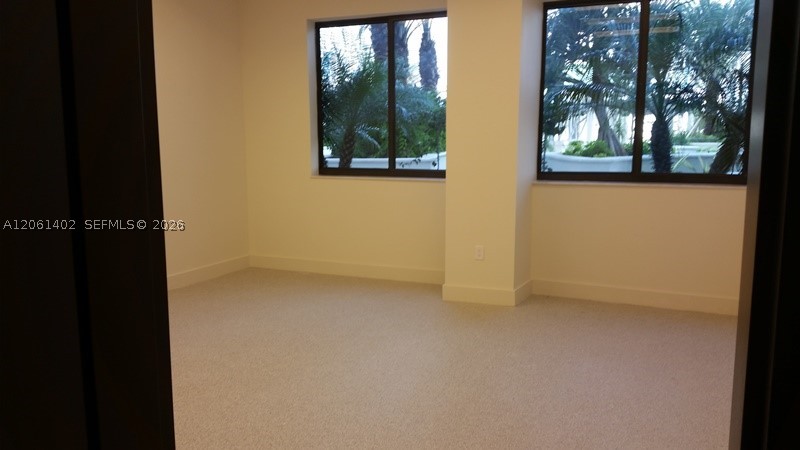 image Nine at Mary Brickell Village32