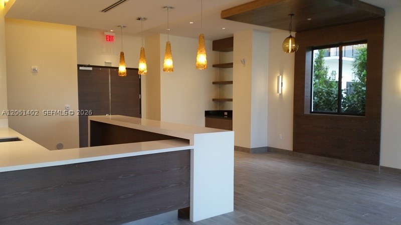 image Nine at Mary Brickell Village40
