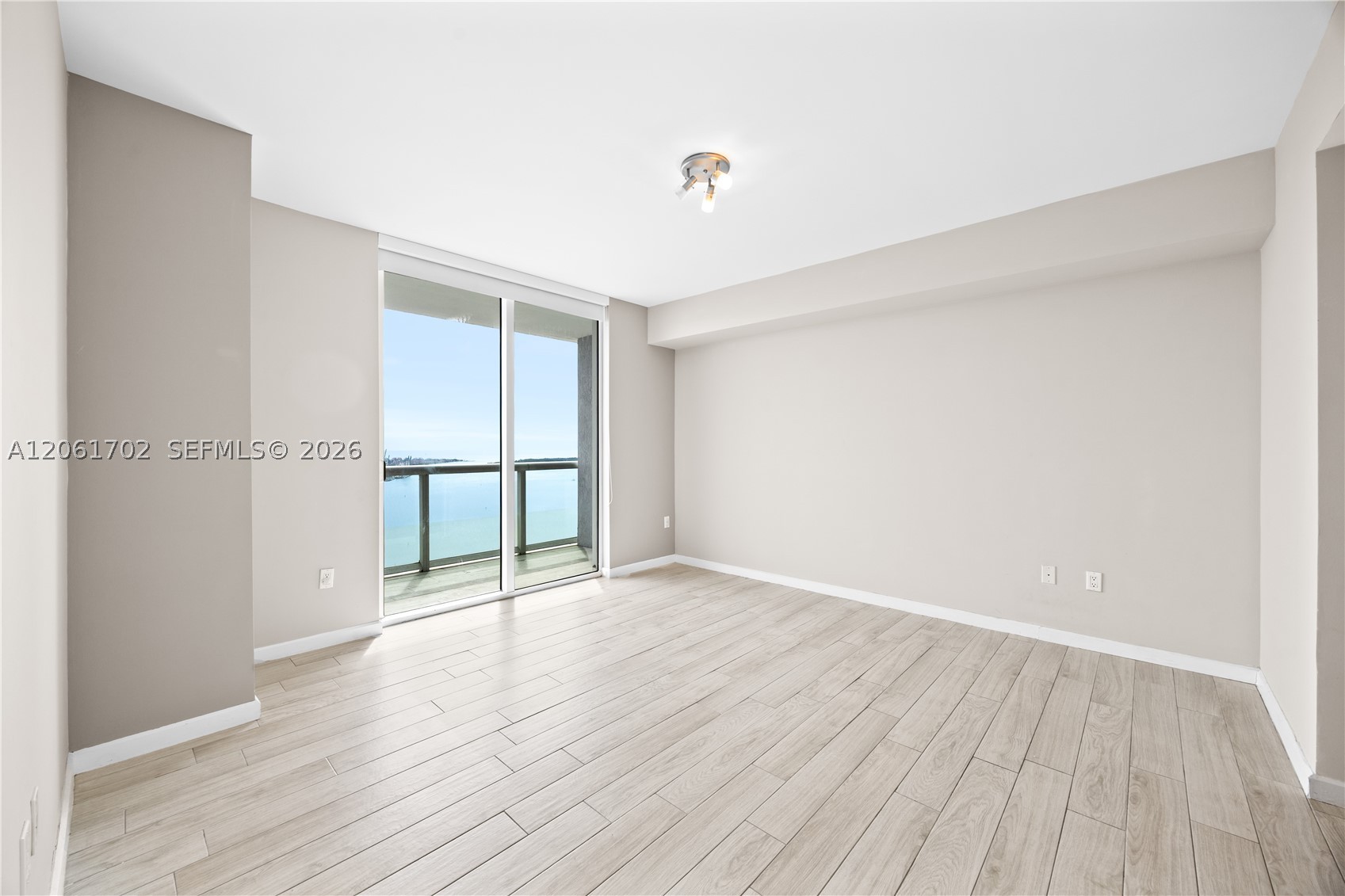 image 50 Biscayne14