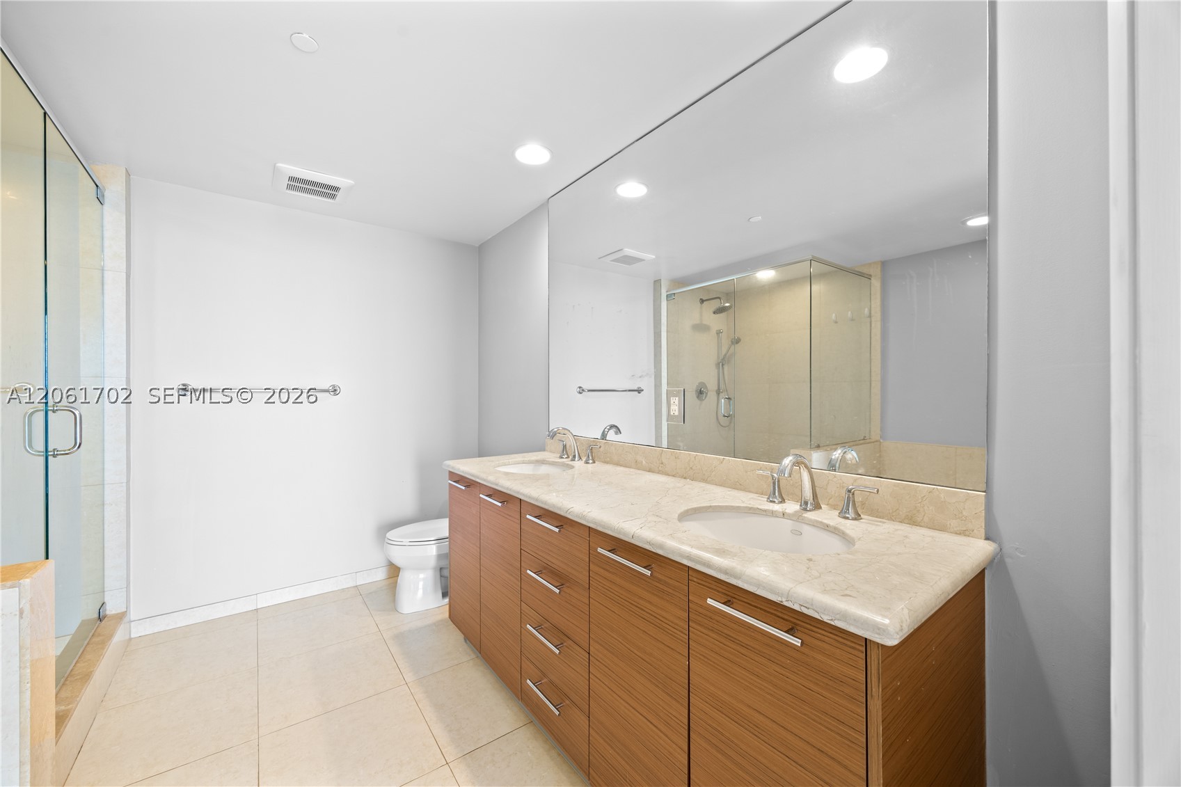 image 50 Biscayne19