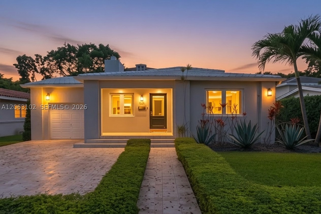 507 Sevilla Ave Coral Gables, FL 33134