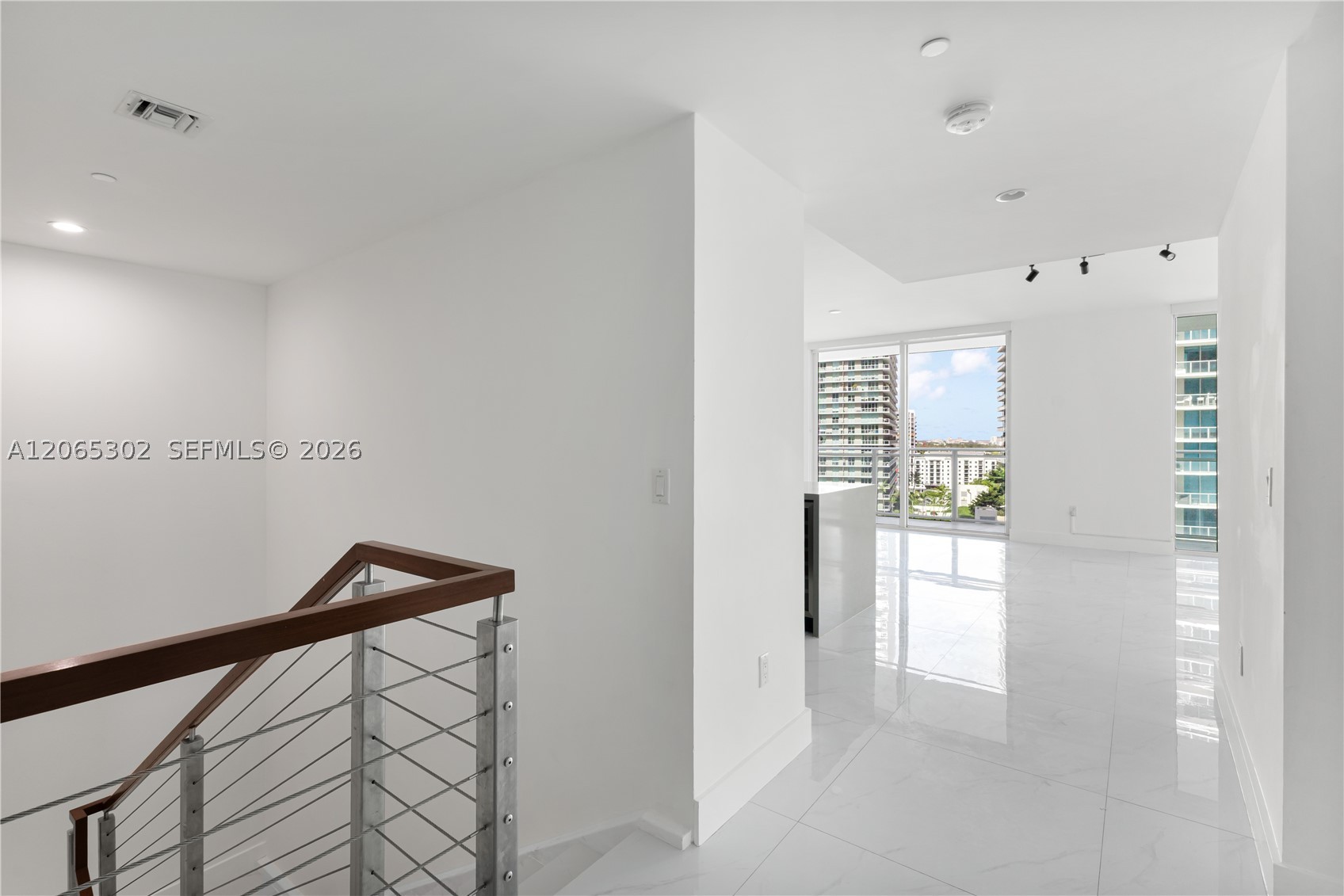 image The Bond on Brickell24